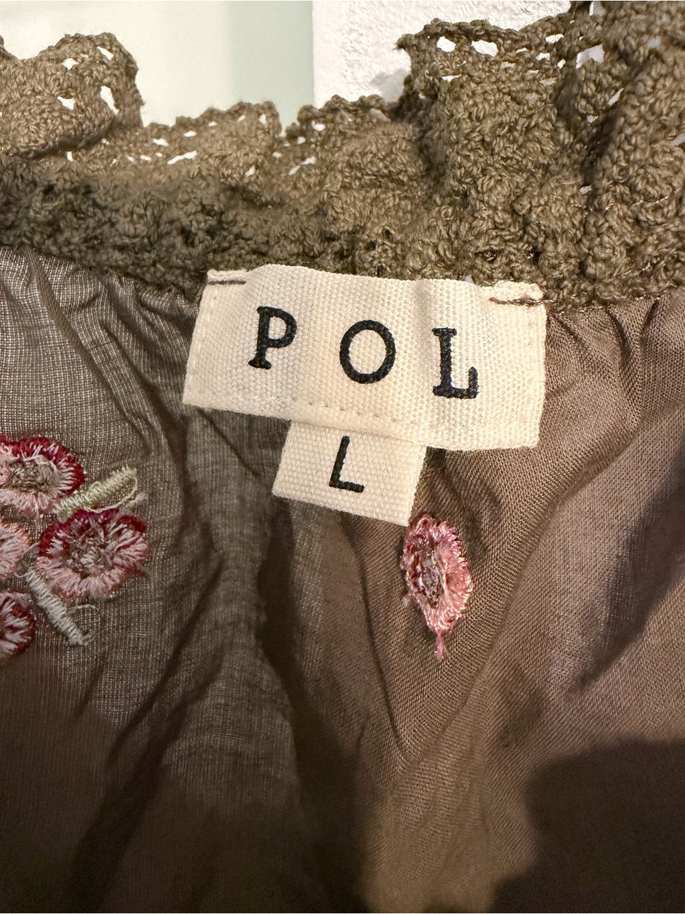 POL Embroidered Floral Button Front Cami Tank Top Boho NWOT Cottagecore - Picture 7 of 9